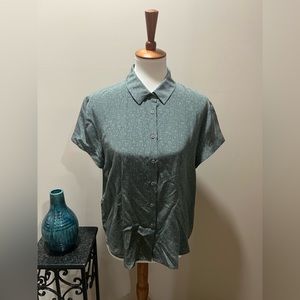 Jones New York silk button down blouse